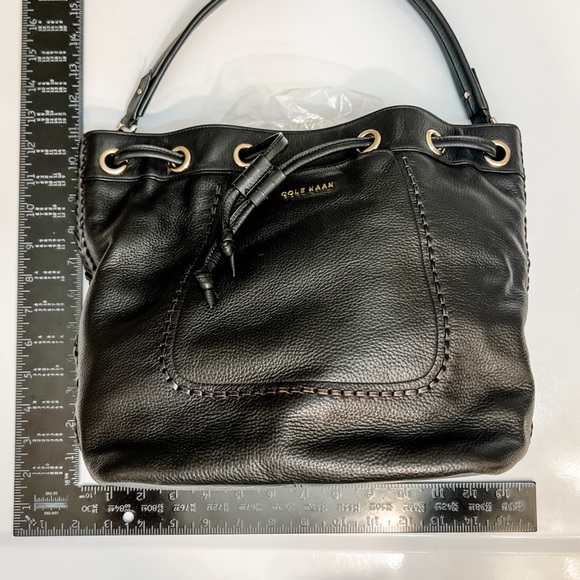 BRAND NEW Cole Haan bag - Picture 3 of 5